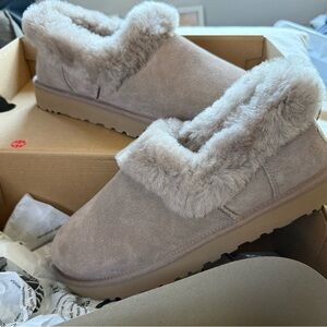 UGG Women's Tan Fur-Lined Slippers